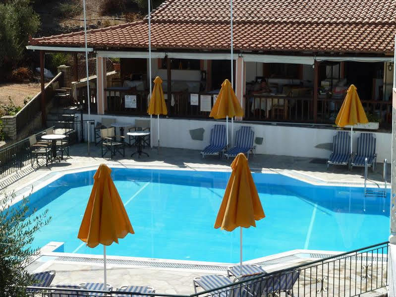 Apartmets Sunwaves Кервели Экстерьер фото